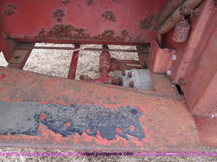 image for item M9252 Gehl grinder mixer with shaft