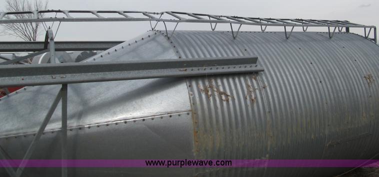 image for item M9254 Feed storage bin