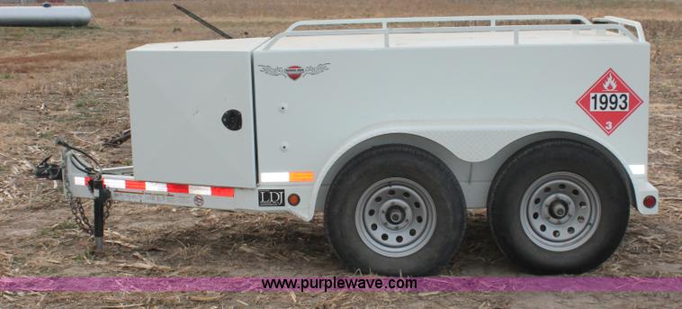 image for item O9432 2010 Thunder Creek LDJ 500 gallon diesel fuel tank trailer