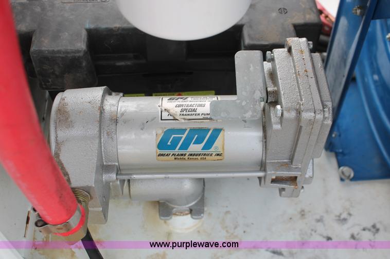 image for item O9432 2010 Thunder Creek LDJ 500 gallon diesel fuel tank trailer