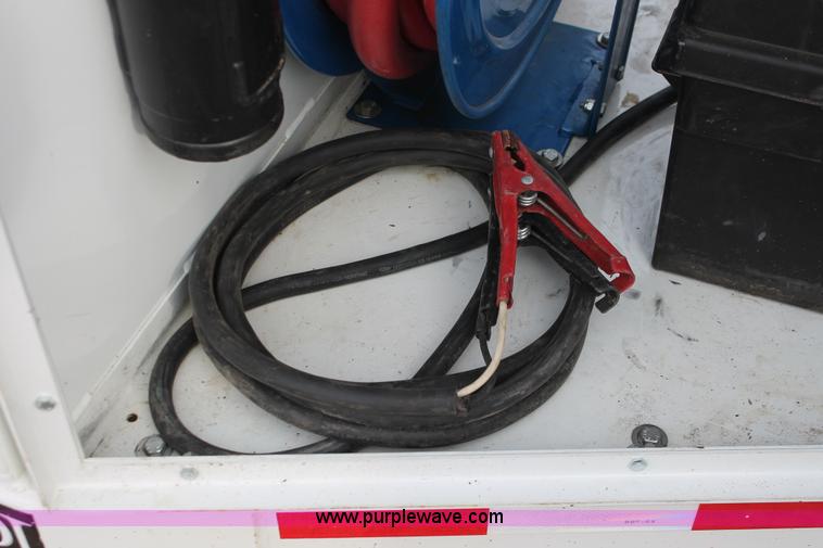 image for item O9432 2010 Thunder Creek LDJ 500 gallon diesel fuel tank trailer