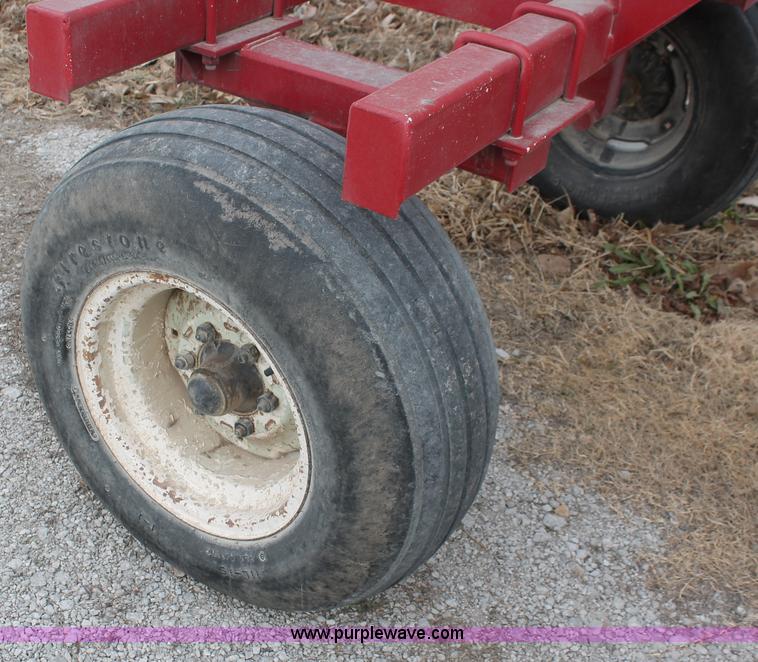 image for item O9433 1,000 gallon NH3 anhydrous ammonia tank
