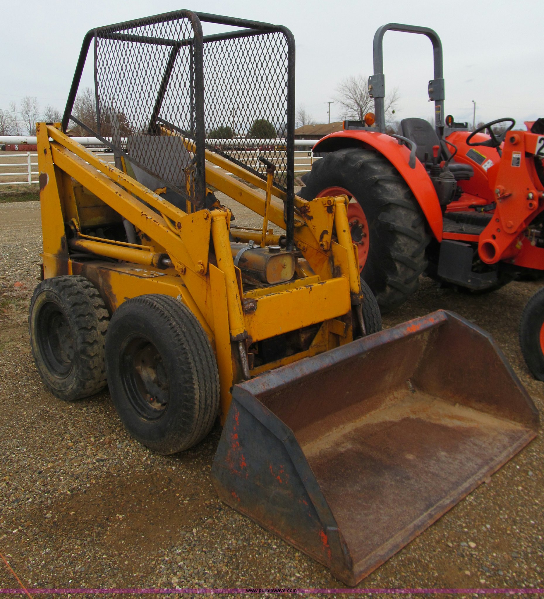 Ford skid steer in Idabel, OK Item E7501 sold Purple Wave