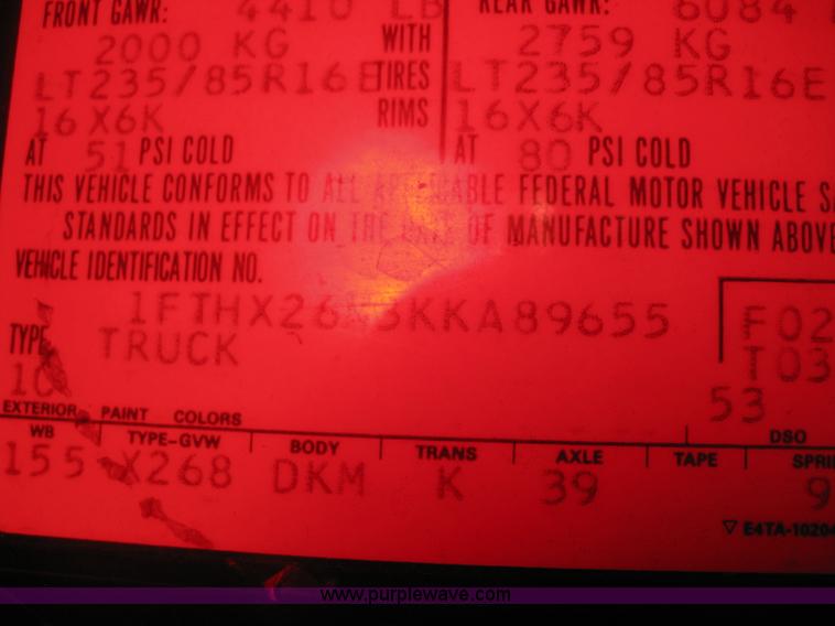 image for item B8461 1989 Ford F250 HD Custom SuperCab plow truck