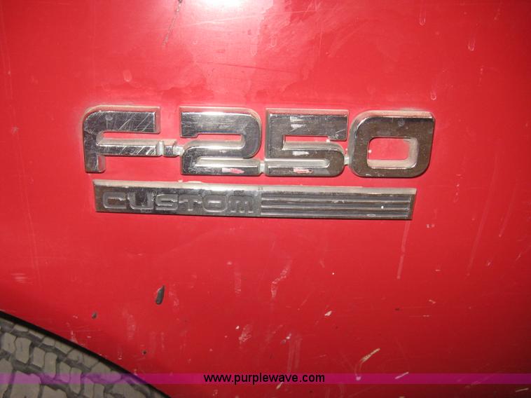image for item B8461 1989 Ford F250 HD Custom SuperCab plow truck