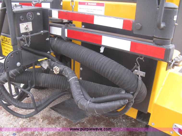 image for item B8463 2007 Schwarze SP10 spray patcher