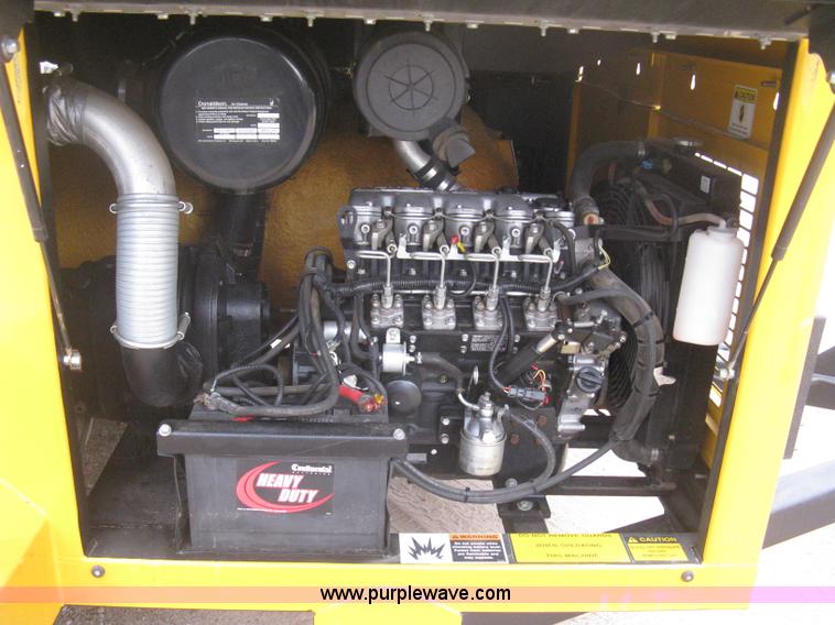 image for item B8463 2007 Schwarze SP10 spray patcher