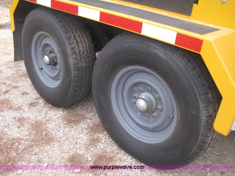 image for item B8463 2007 Schwarze SP10 spray patcher