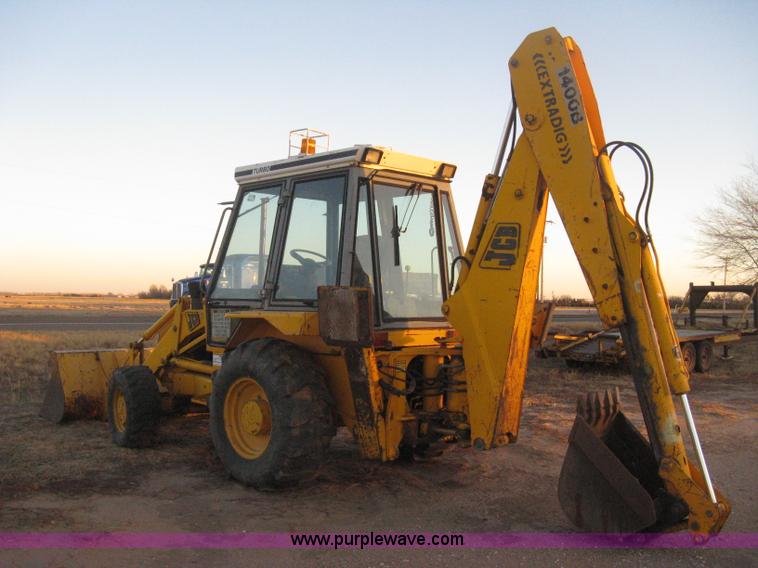 image for item B8476 1990 JCB 1400B Extradig backhoe