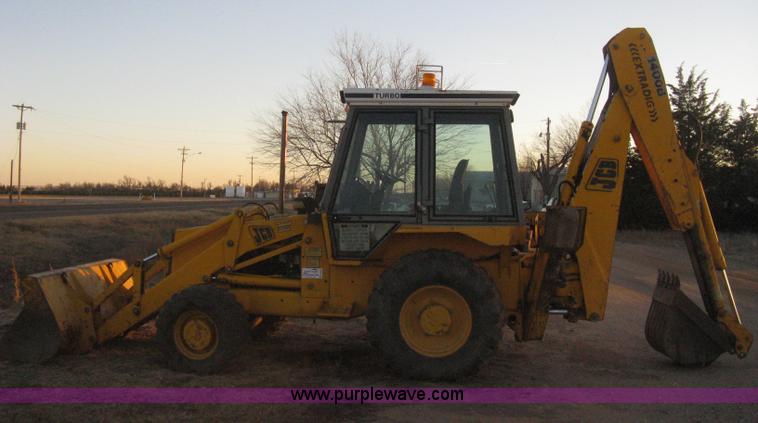 image for item B8476 1990 JCB 1400B Extradig backhoe