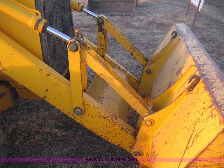 image for item B8476 1990 JCB 1400B Extradig backhoe