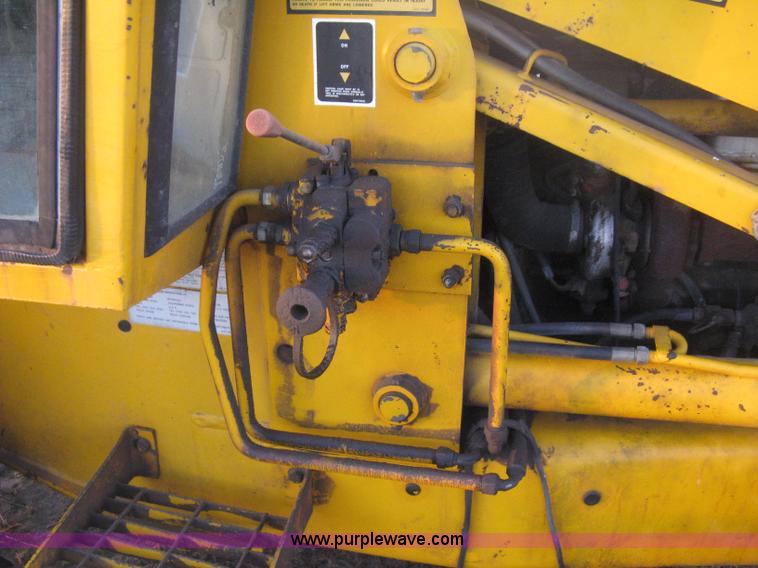image for item B8476 1990 JCB 1400B Extradig backhoe