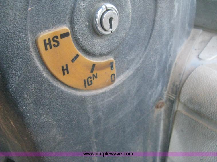 image for item B8476 1990 JCB 1400B Extradig backhoe