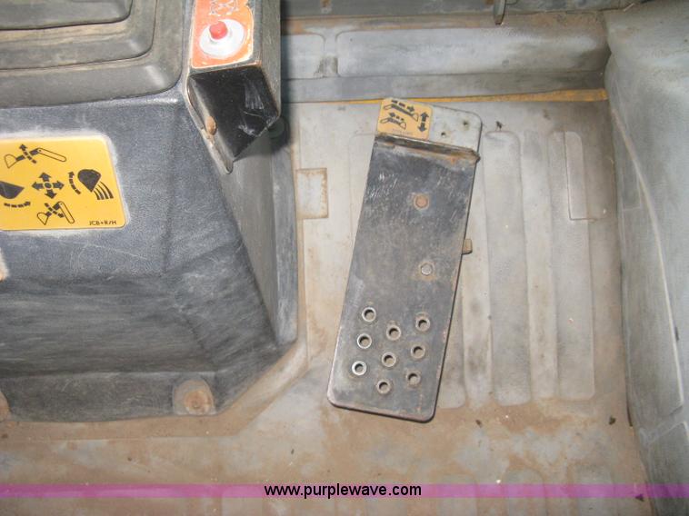 image for item B8476 1990 JCB 1400B Extradig backhoe