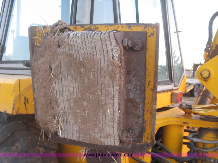 image for item B8476 1990 JCB 1400B Extradig backhoe