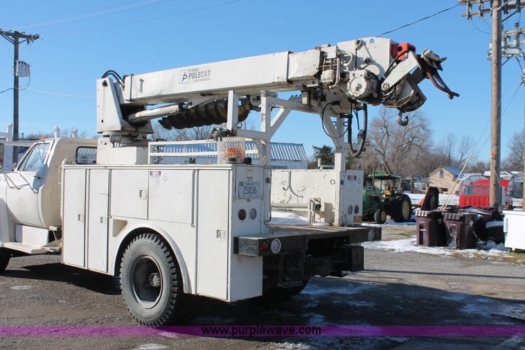 image for item E2811 1984 Chevrolet Kodiak C7D042 Digger Derrick truck