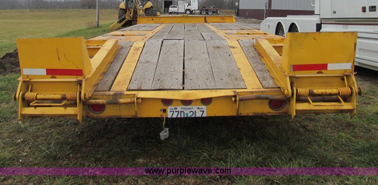 image for item E3623 1982 shop built tandem axle equipment trailer