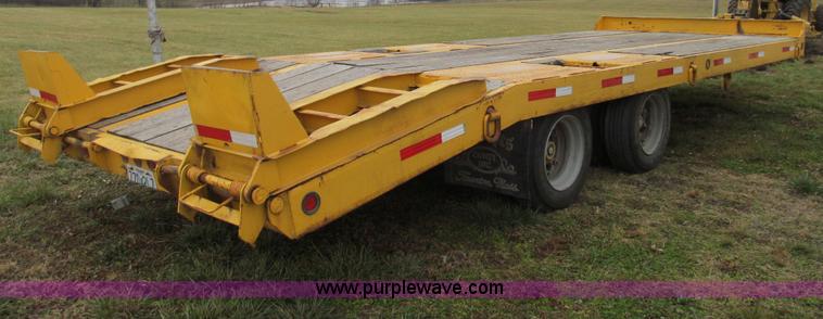 image for item E3623 1982 shop built tandem axle equipment trailer