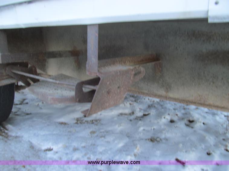 image for item E3634 1989 Wells Cargo steel tool trailer