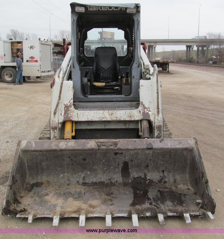 image for item E5854 2005 Takeuchi TL150 track skid steer