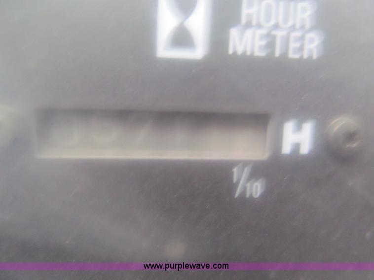 image for item E5854 2005 Takeuchi TL150 track skid steer