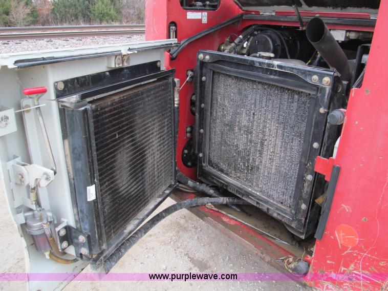 image for item E5854 2005 Takeuchi TL150 track skid steer