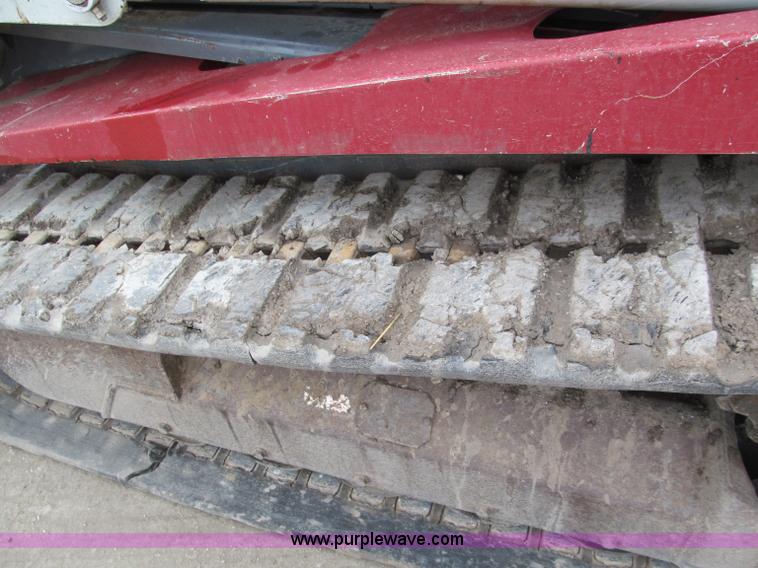 image for item E5854 2005 Takeuchi TL150 track skid steer