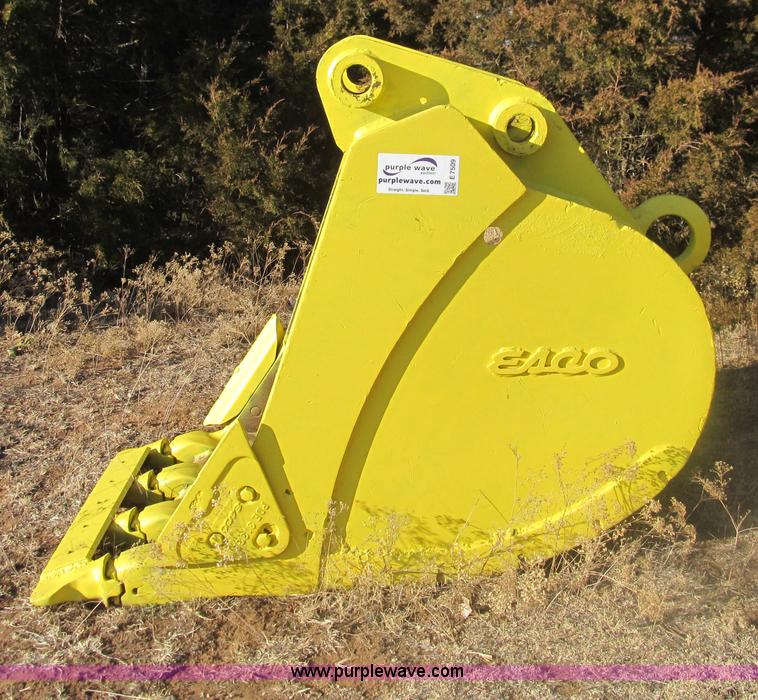 image for item E7509 Eaco excavator bucket