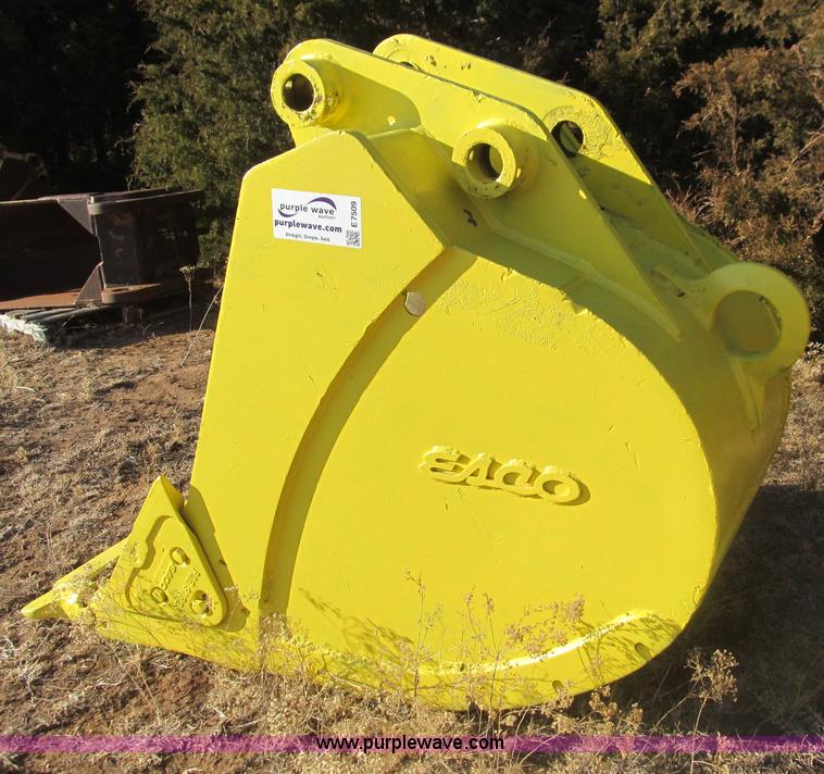 image for item E7509 Eaco excavator bucket