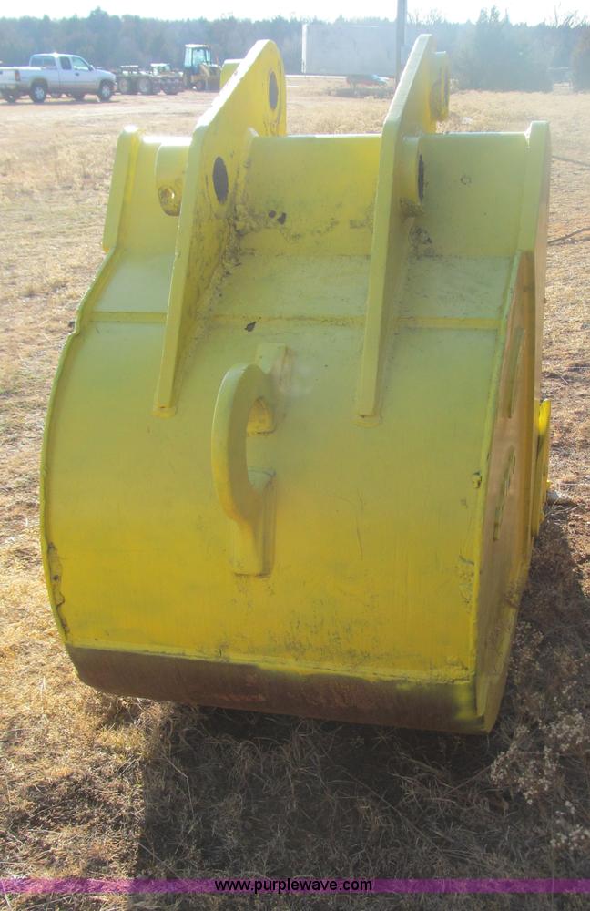 image for item E7509 Eaco excavator bucket