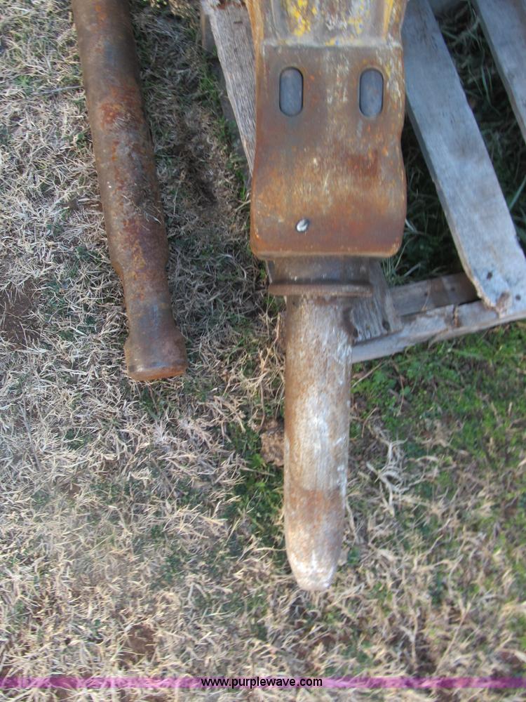 image for item E7515 Atlas hydraulic hammer