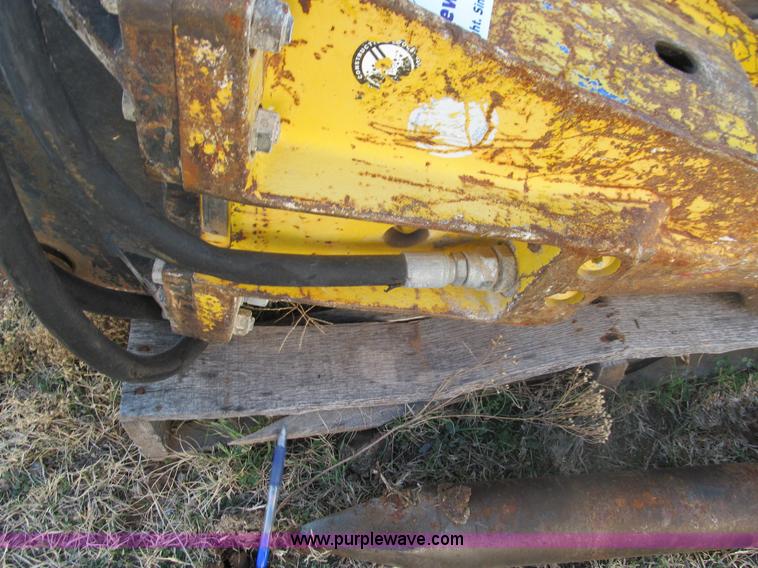 image for item E7515 Atlas hydraulic hammer