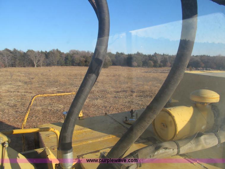 image for item E7520 1987 John Deere 792LC excavator