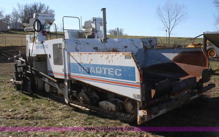 image for item F2772 Roadtec RP185-10 paver