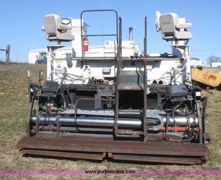 image for item F2772 Roadtec RP185-10 paver