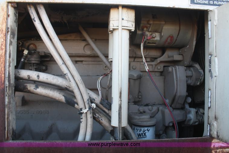 image for item F2772 Roadtec RP185-10 paver