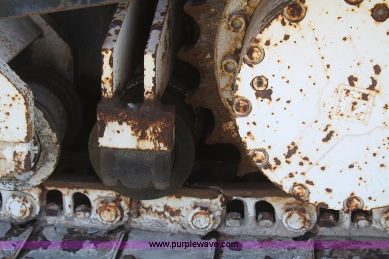 image for item F2772 Roadtec RP185-10 paver