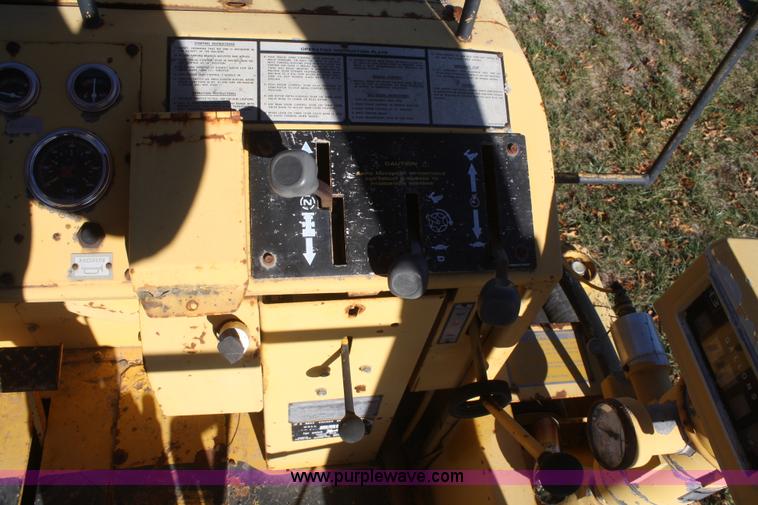 image for item F2773 1984 Bomag MPH100 recycler