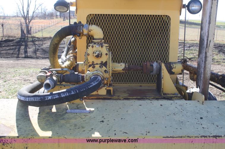 image for item F2773 1984 Bomag MPH100 recycler