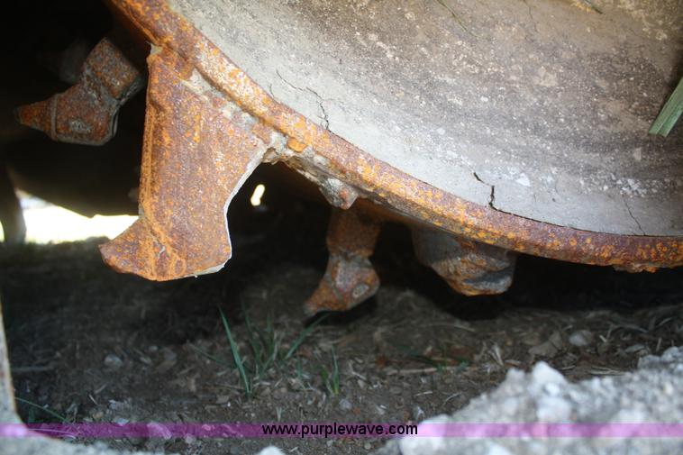 image for item F2773 1984 Bomag MPH100 recycler