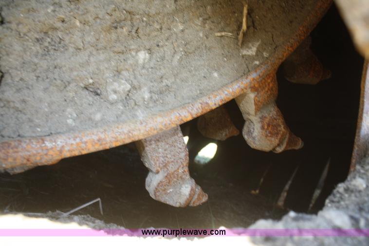 image for item F2773 1984 Bomag MPH100 recycler