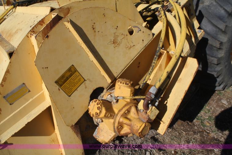 image for item F2773 1984 Bomag MPH100 recycler