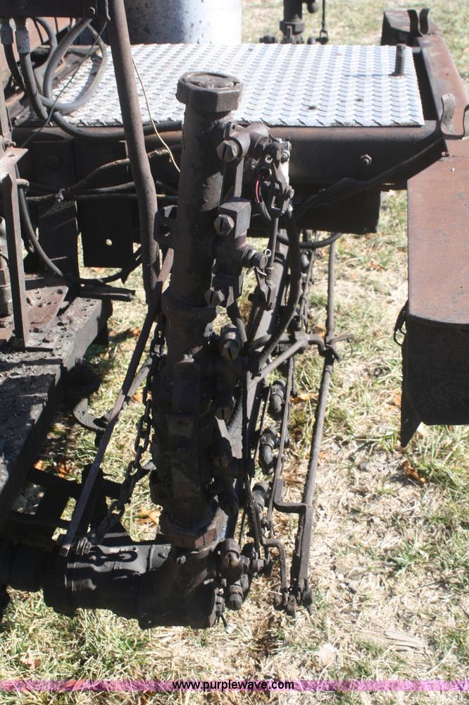 image for item F2892 1996 GMC TopKick oil distributor truck