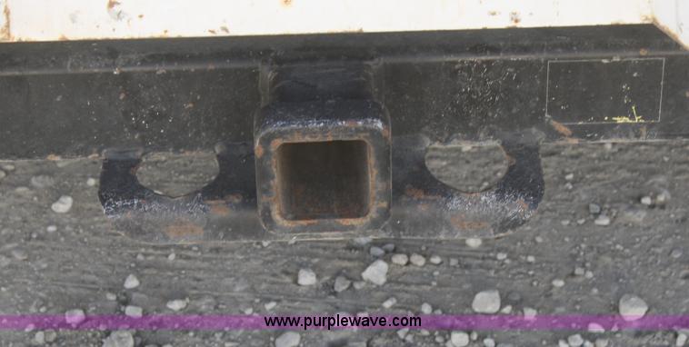 image for item F2895 2004 Ford F550 XL Super Duty service truck