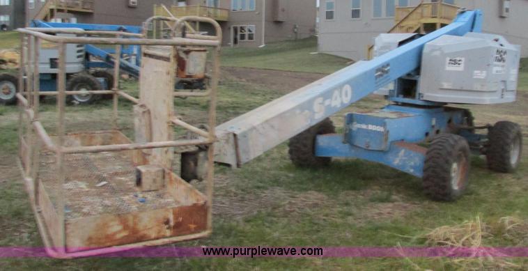 image for item F4155 1996 Genie S40 boom lift