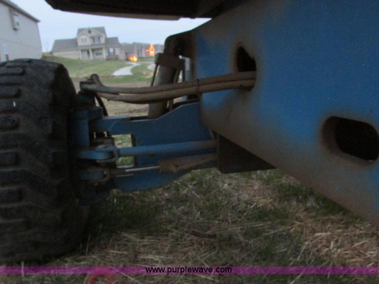 image for item F4155 1996 Genie S40 boom lift