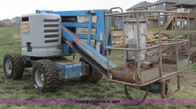 image for item F4156 1993 Genie Z-45/22 boom lift