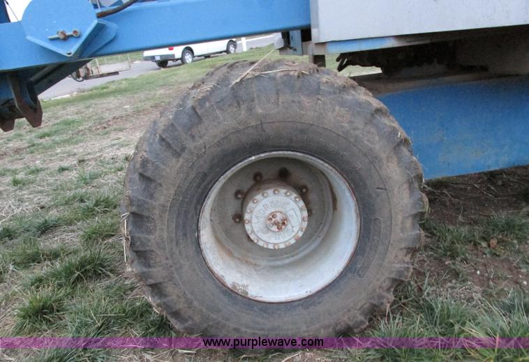 image for item F4156 1993 Genie Z-45/22 boom lift