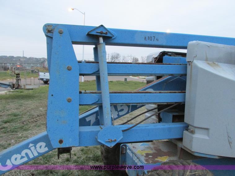 image for item F4156 1993 Genie Z-45/22 boom lift
