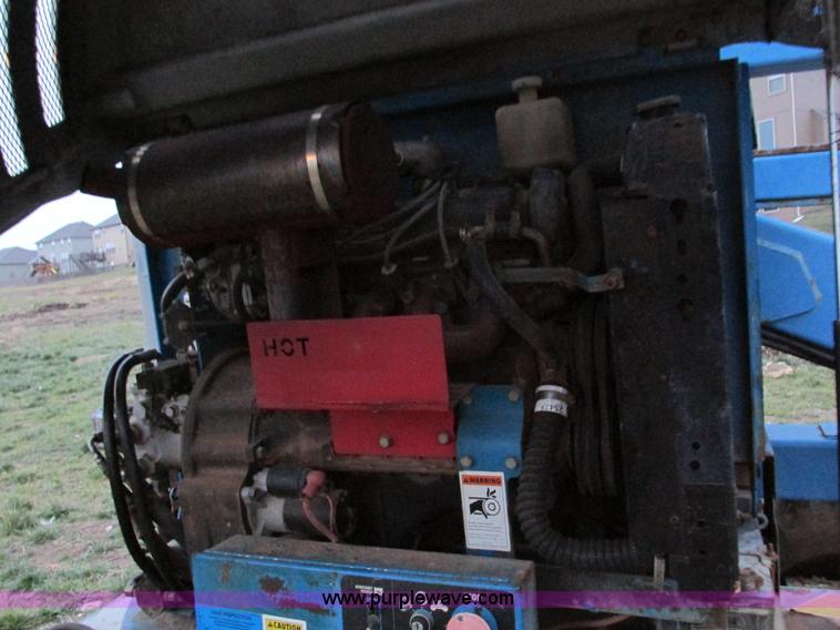 image for item F4156 1993 Genie Z-45/22 boom lift